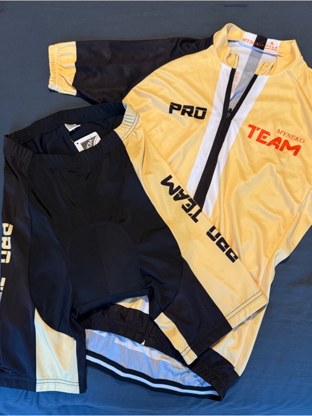 Myne Pro Team Yellow and Black Cycling Jersey and Short - Medium